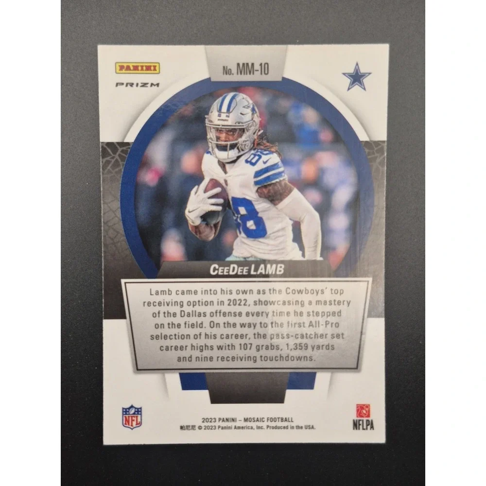 2023 Panini Mosaic CeeDee Lamb #MM-10  No Huddle Silver Disco‎ Prizm Cowboys